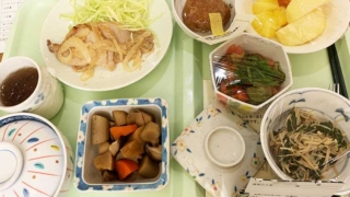 東京警察病院入院中の産後DX食夜ご飯